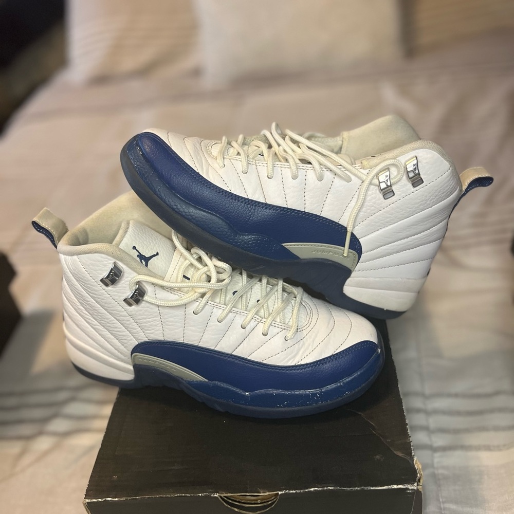 French blue jordan 12s, size 6.5